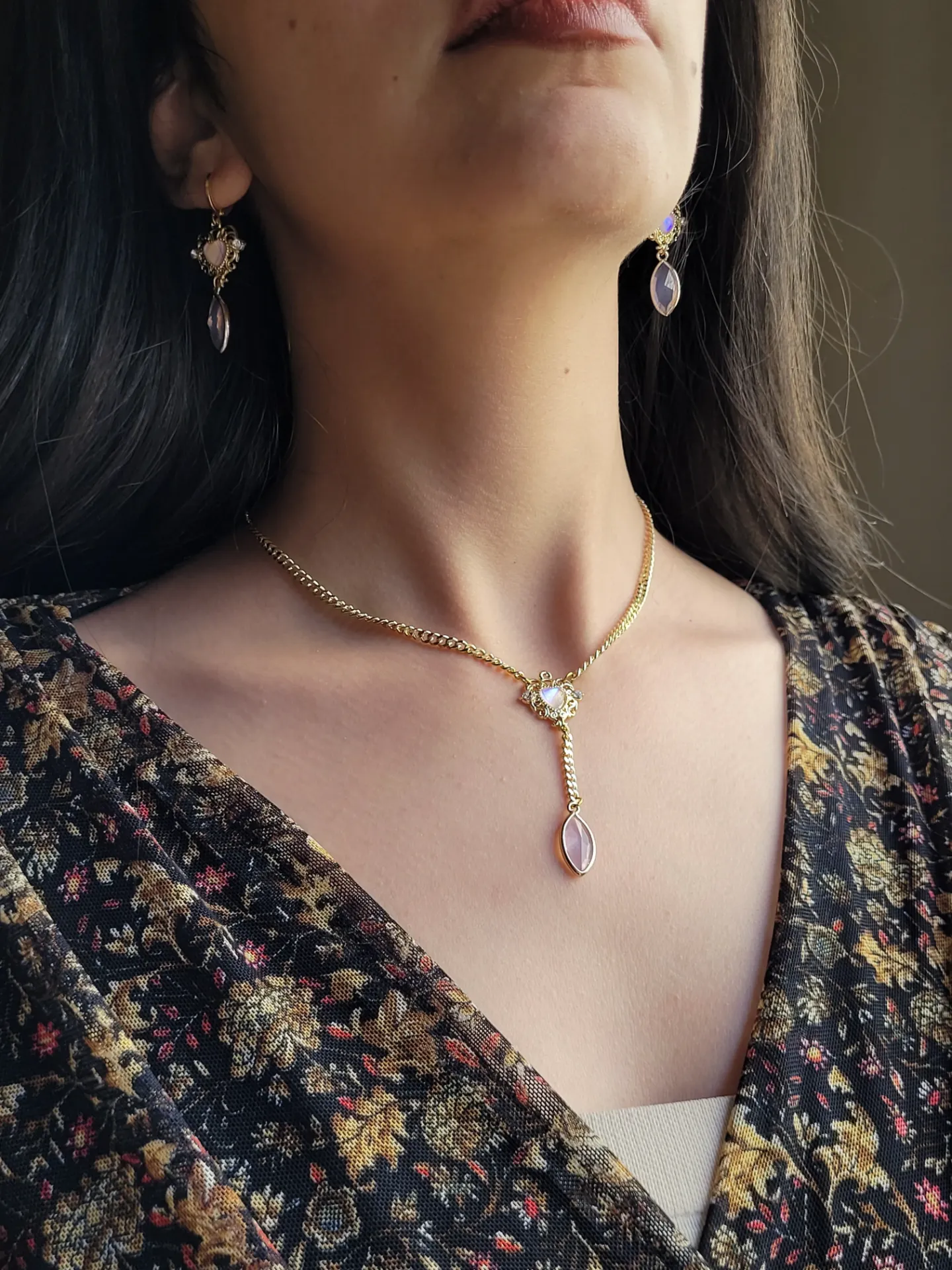 The pink grace necklace (38)
