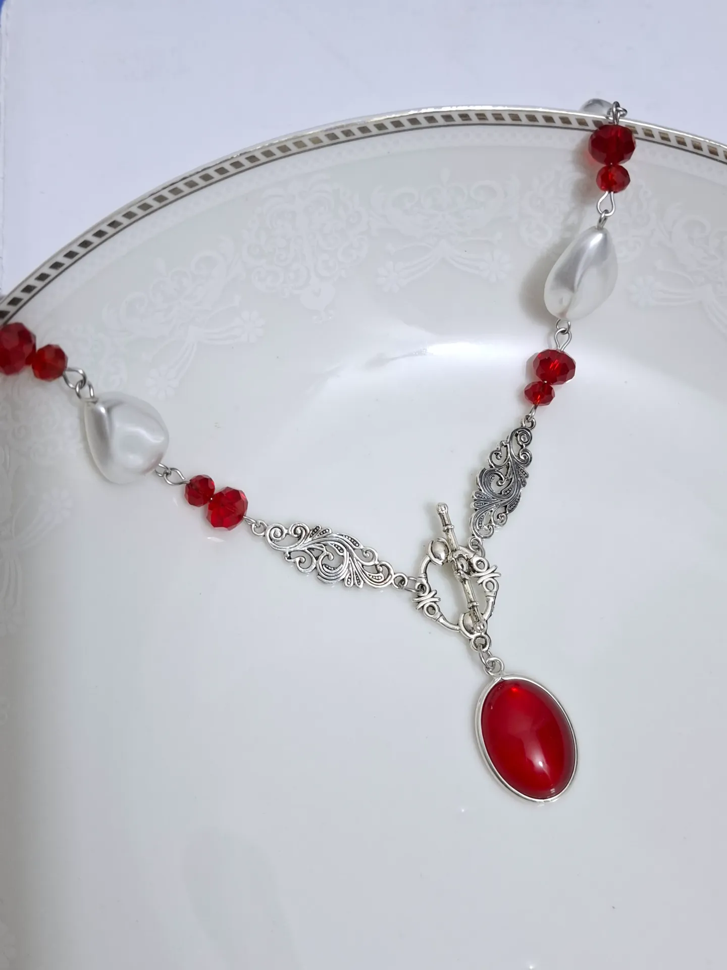 vintage red necklace