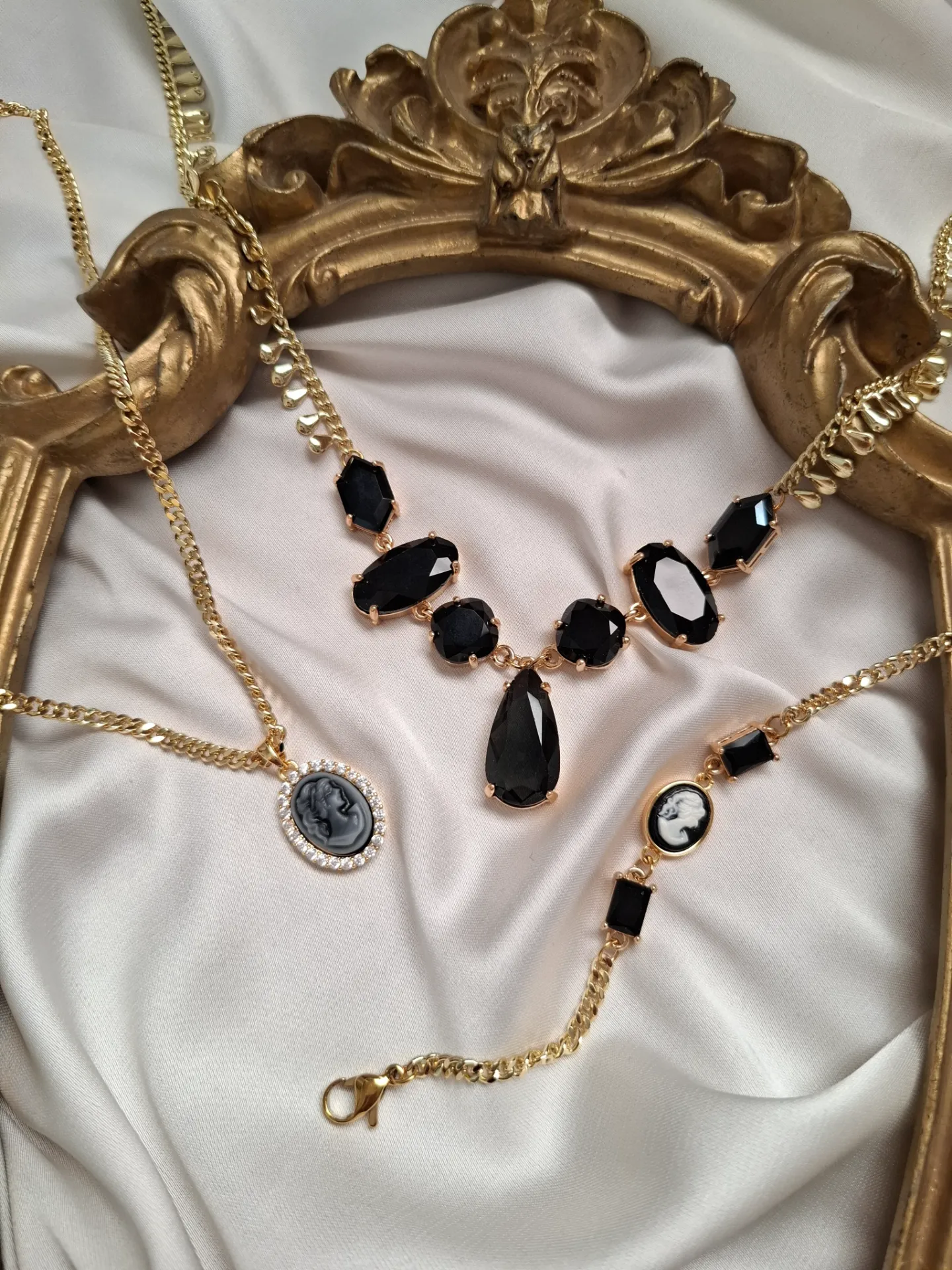 The Duchess Collection