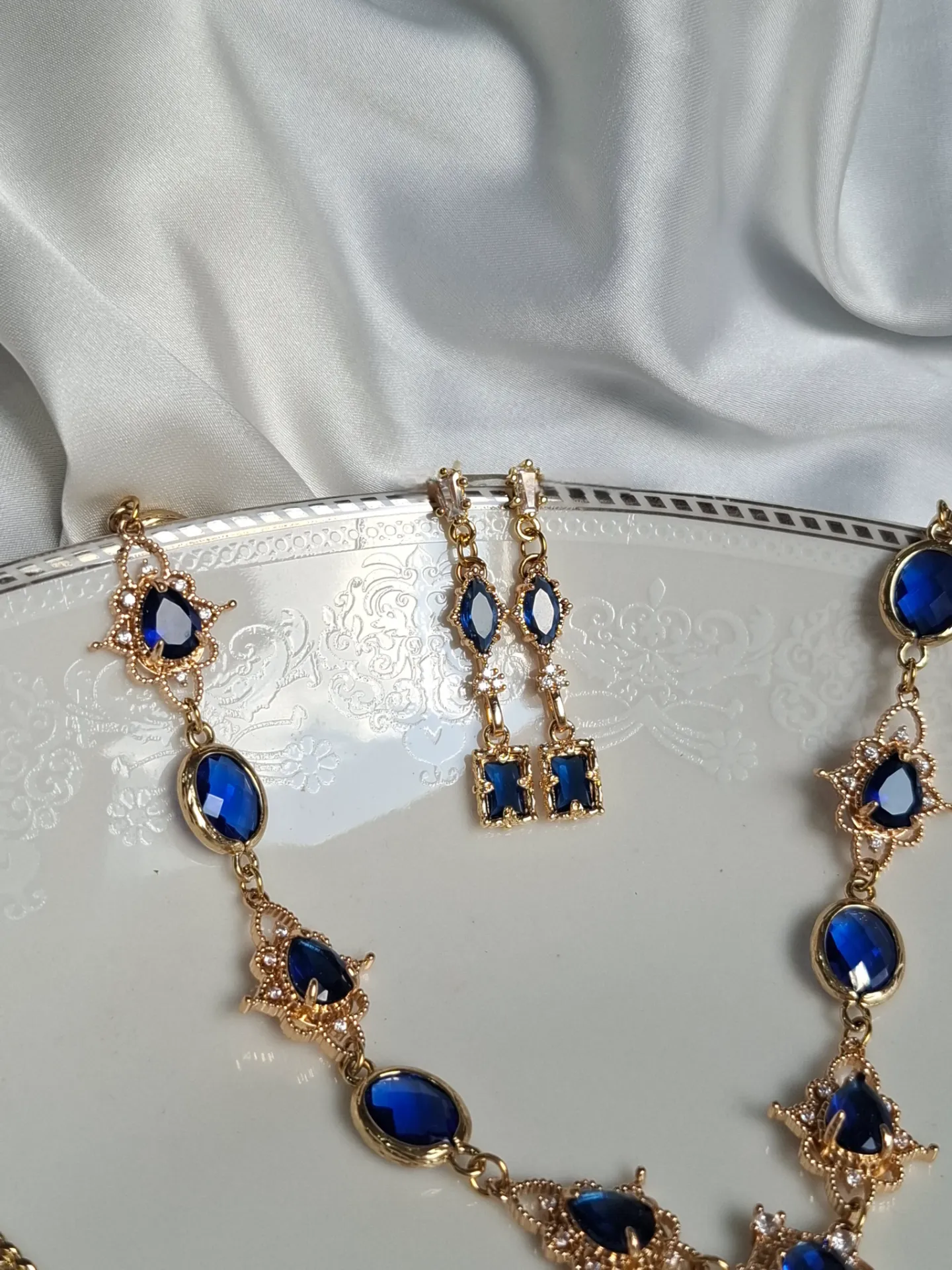 Royal blue crystal earrings