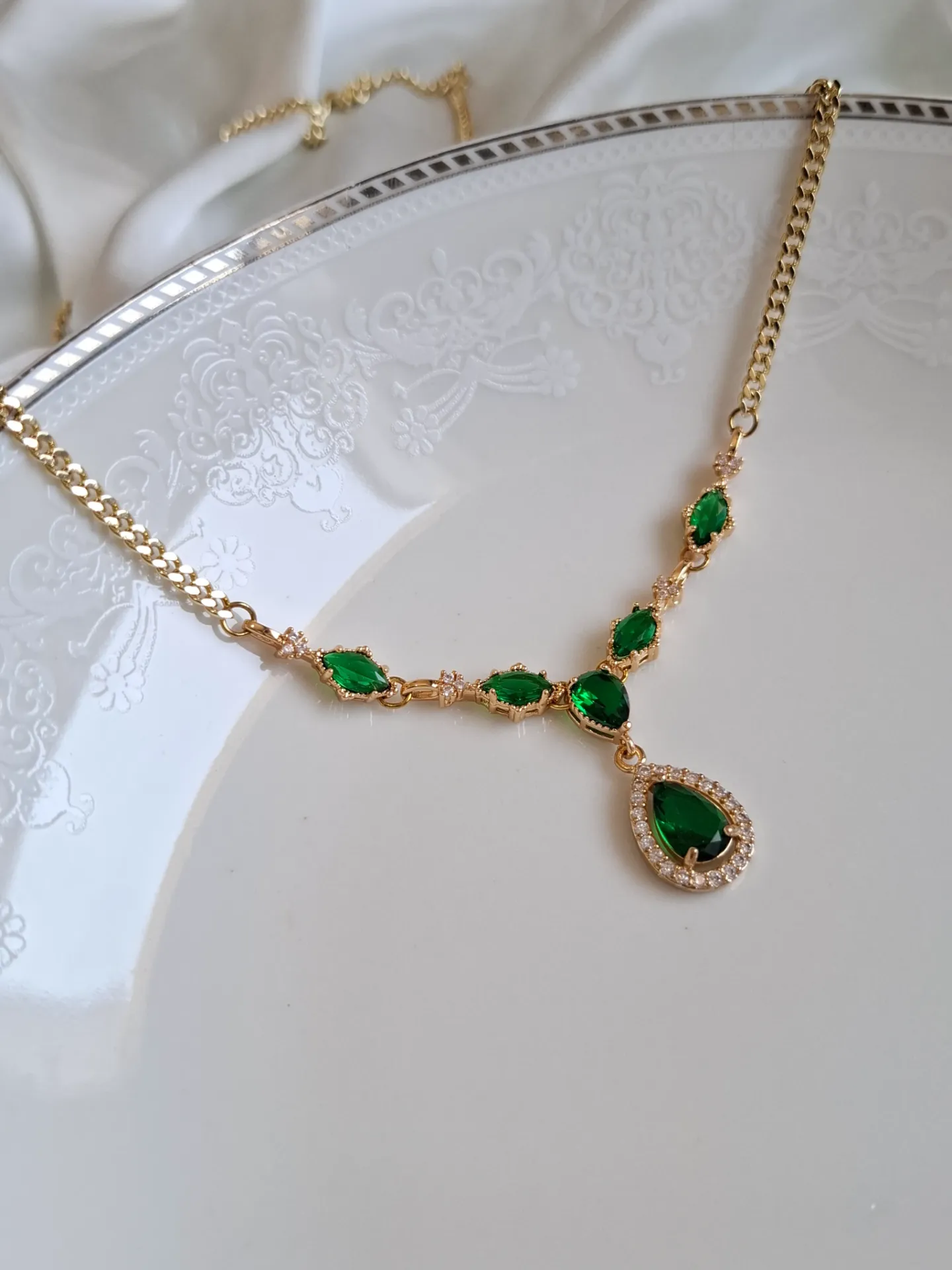 The royal emerald necklace