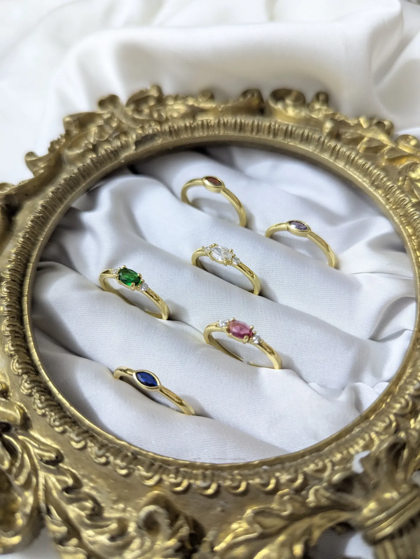 Crystal rings
