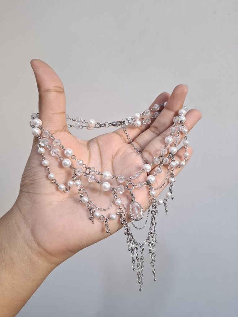 The Duchess Pearl Choke (available by order)