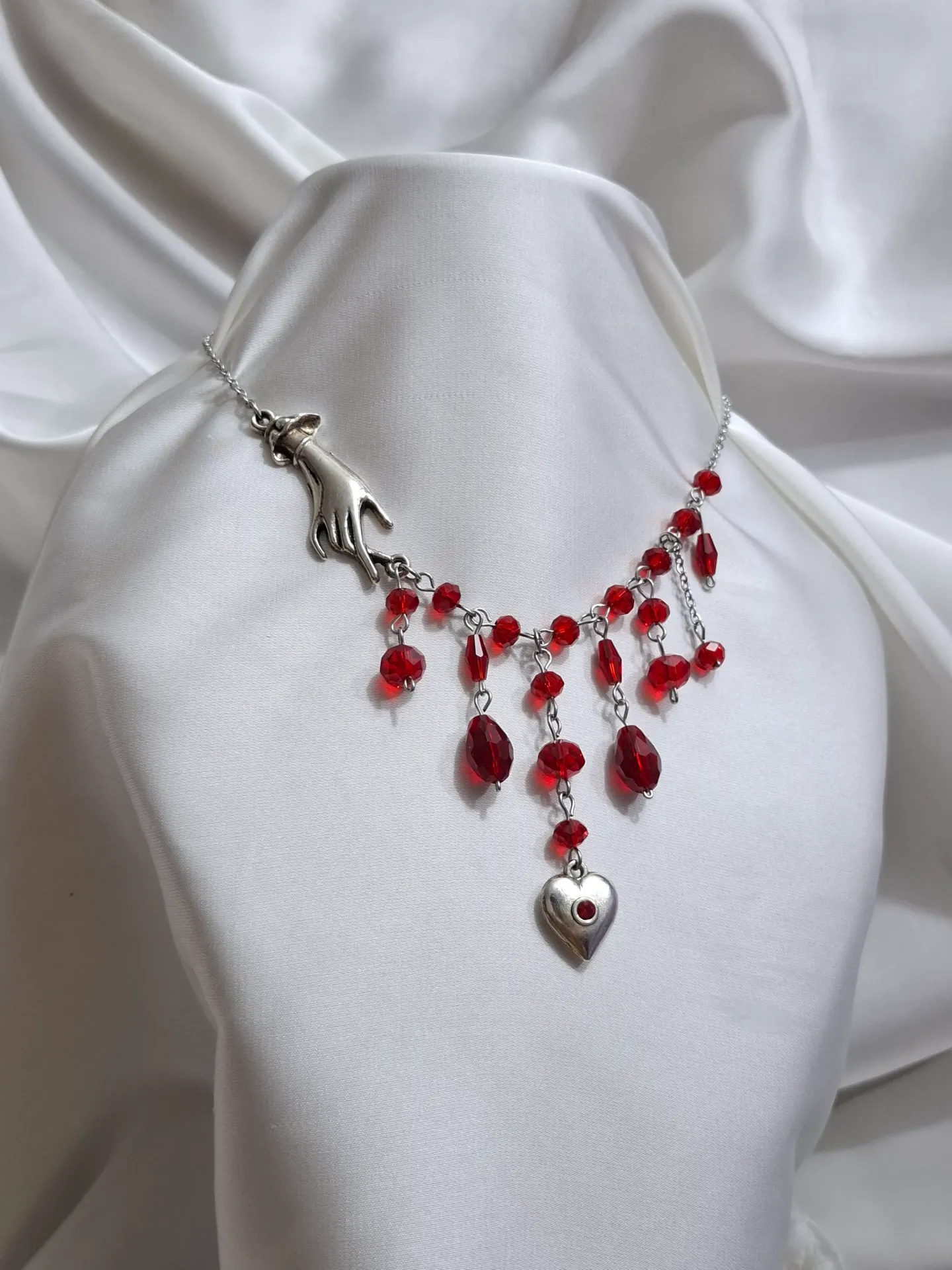Victorian Velvet Heart necklace