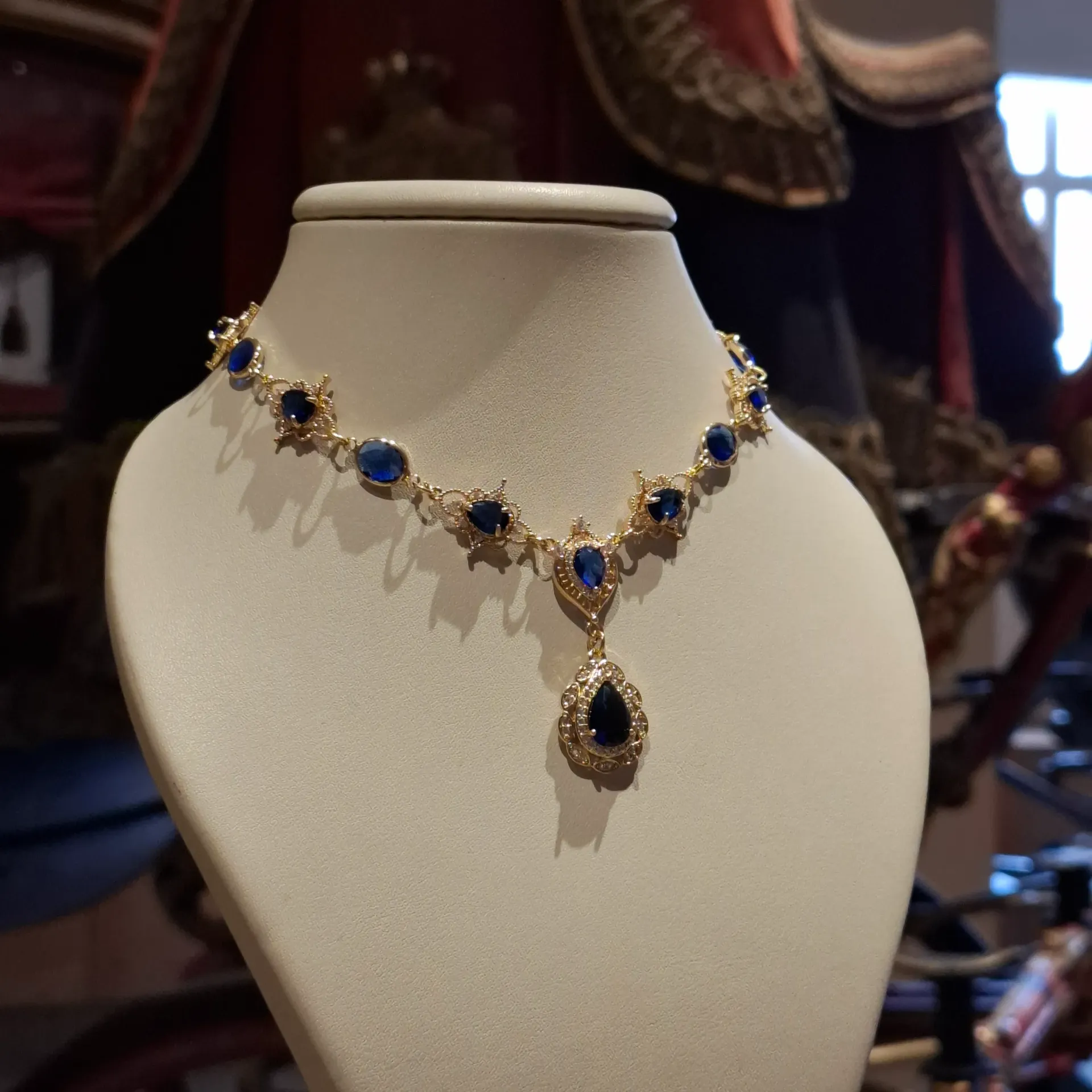 royal blue necklace