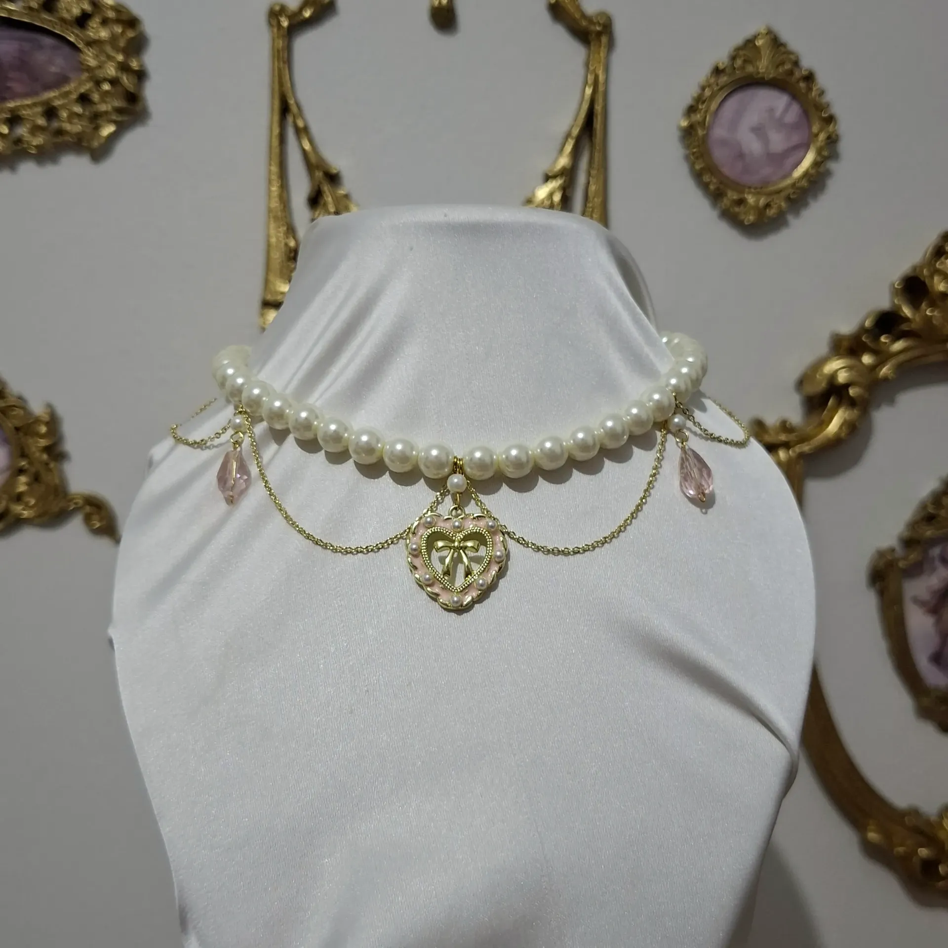 bow heart necklace
